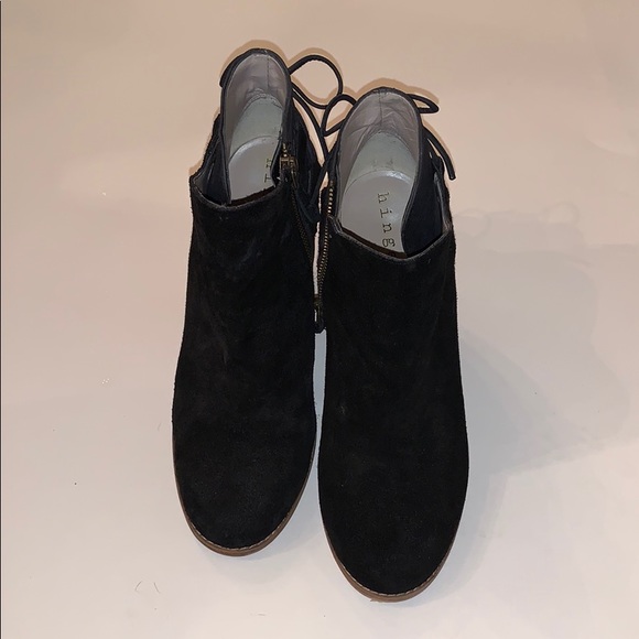 Hinge Booties - Picture 5 of 5